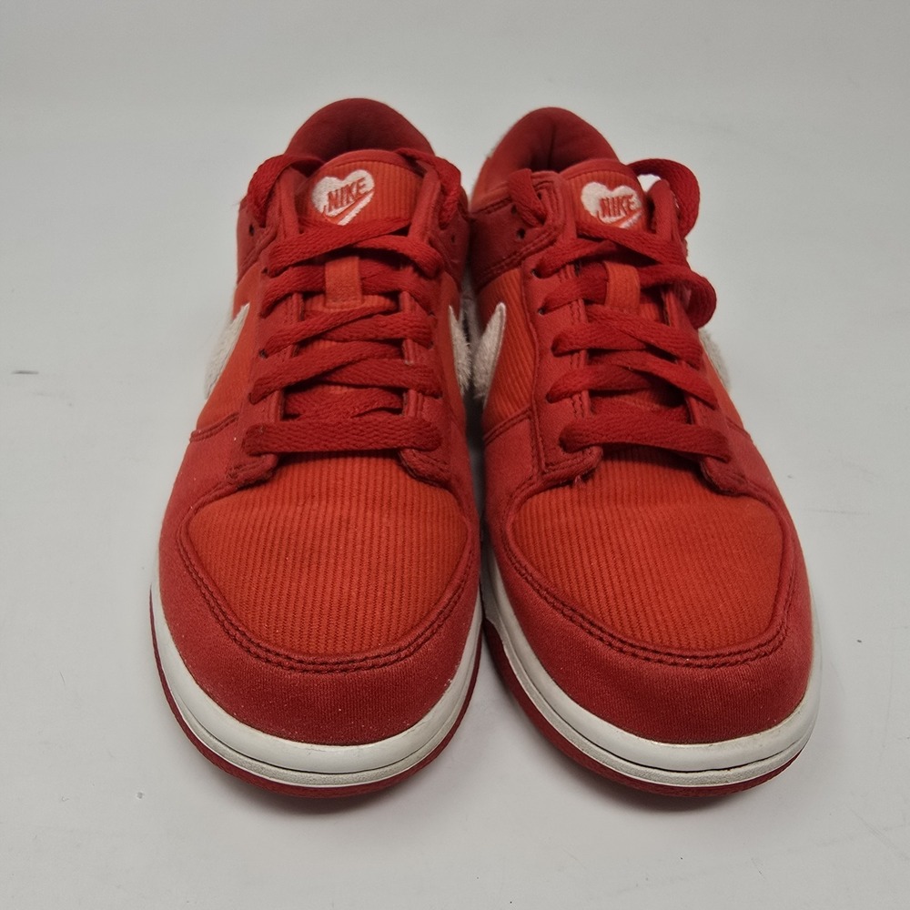 Youth Nike Dunk Low Valentines Day 2024 Sneakers FZ3548-612 Size 5.5Y - Picture 2 of 9